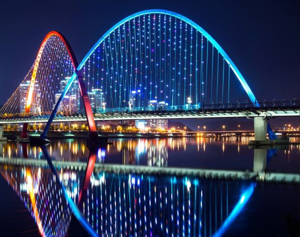 城市樓體亮化都選擇點光源的重要原因(圖1)